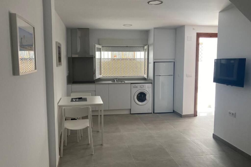 Loft Independiente A 150 Mtrs De La Playa Wifi Aire Acondicionado タリファ エクステリア 写真